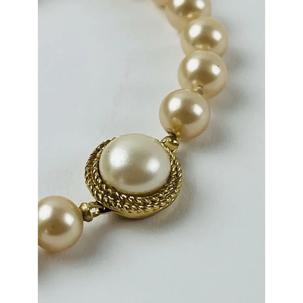 Vintage Signed Crown Trifari Gold Tone Metal Faux Pearl Beaded Bracelet Yellow